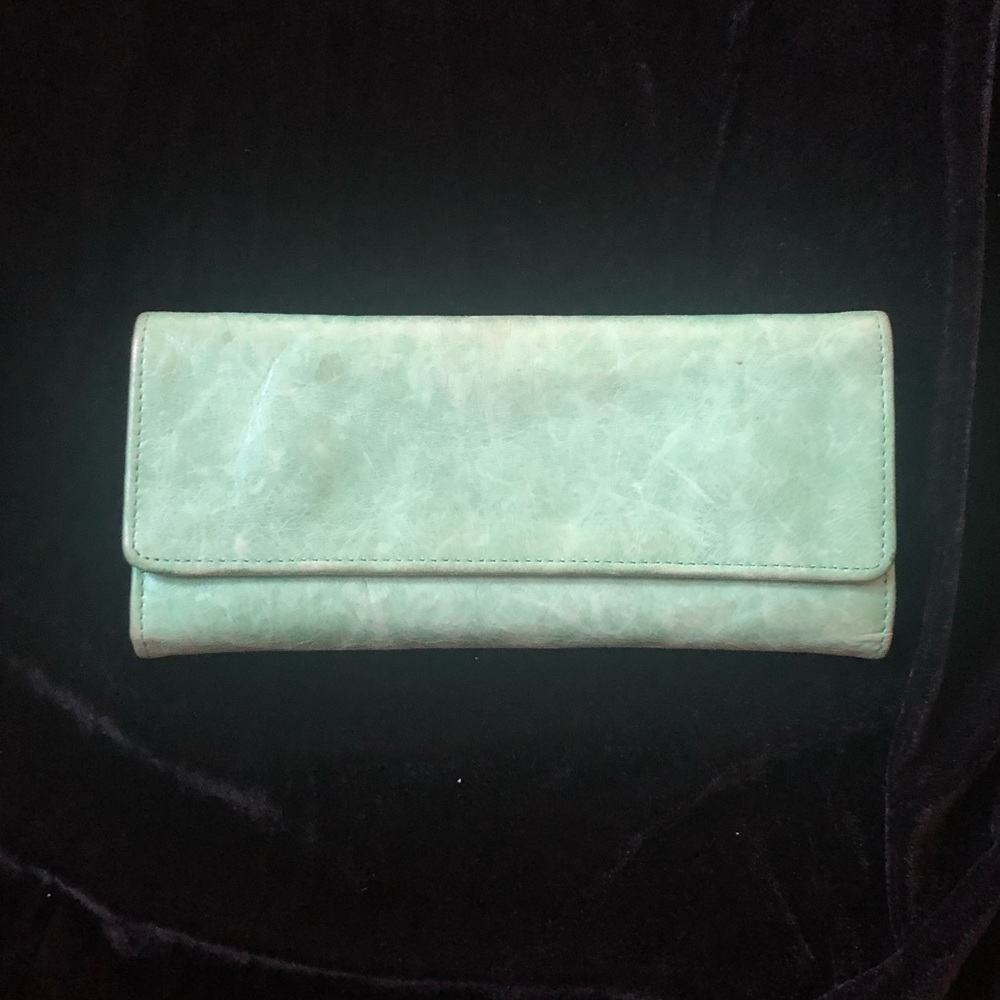 HOBO - Green trifold wallet